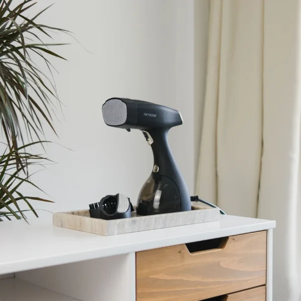 Lucera steamer